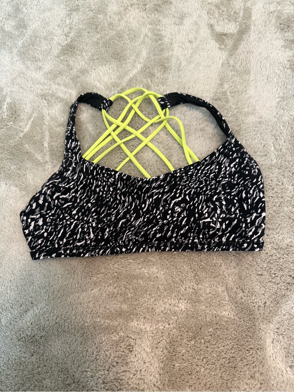 Lululemon Black & Neon Yellow Strappy sports bra